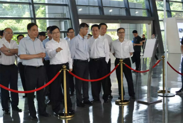 為什么說杭叉是個偉大的企業(yè)？杭州市市長也來走訪調(diào)研！